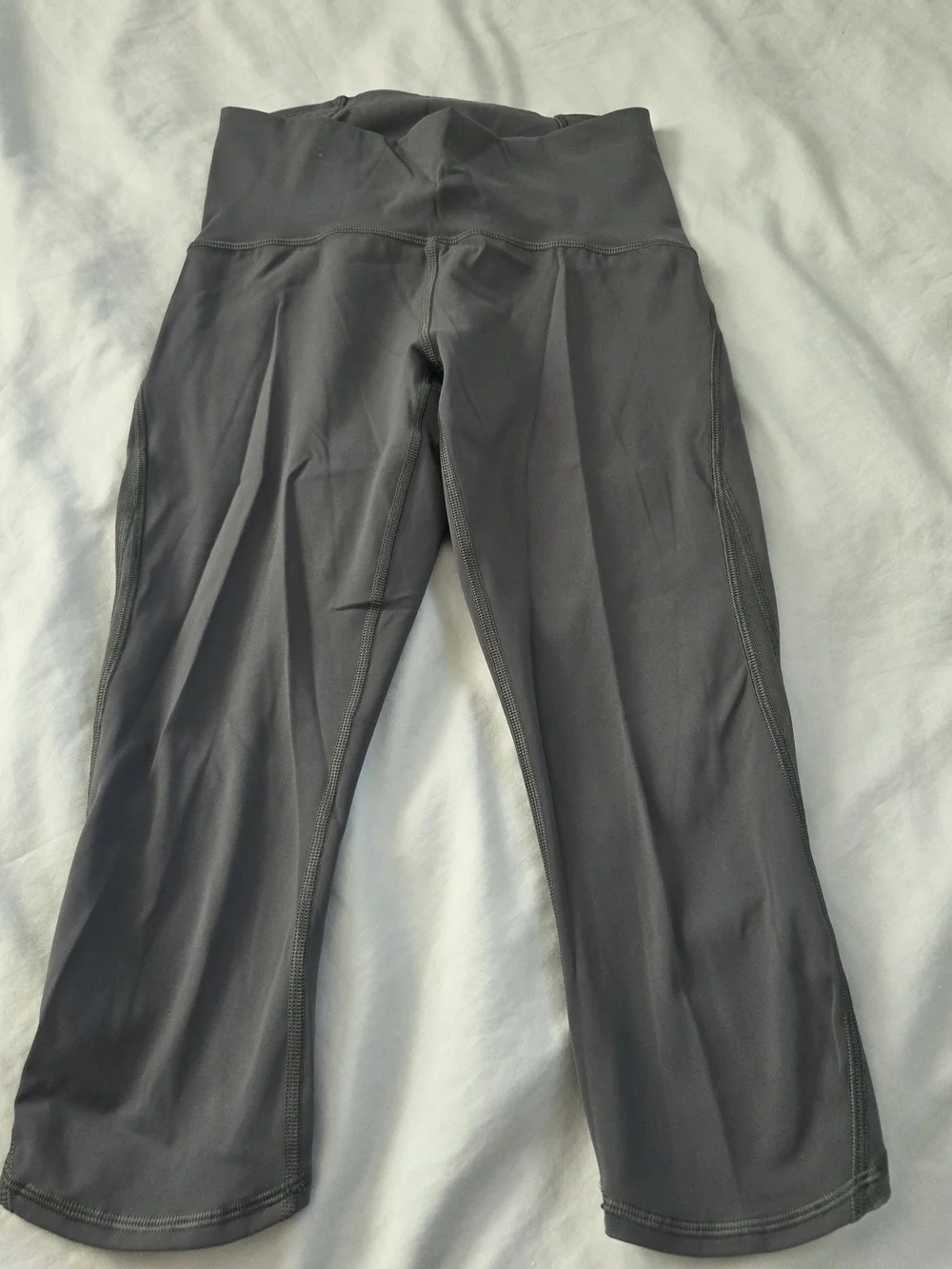 lululemon athletica Green Cropped Leggings